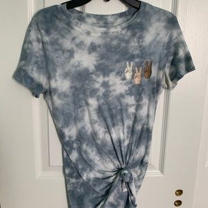 Blue tie dye tee